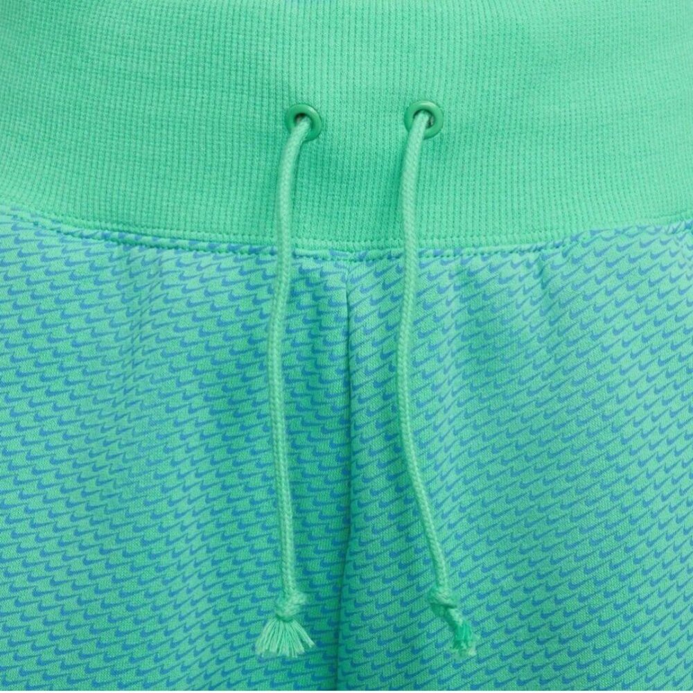 🌸 NWT Nike Women's Sportswear Phoenix Fleece High Rise Shorts (SIZE S) - Picture 3 of 9